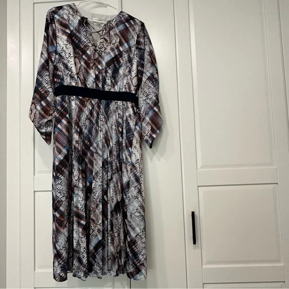 Ted Baker Lilis Quartz Print Midi Dress size 4 (US 10-12) long sleeve - Picture 5 of 15